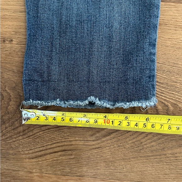 White House Black Market Floral Embellished Embroidered Blue Cropped Jeans Sz 6 - Picture 16 of 16